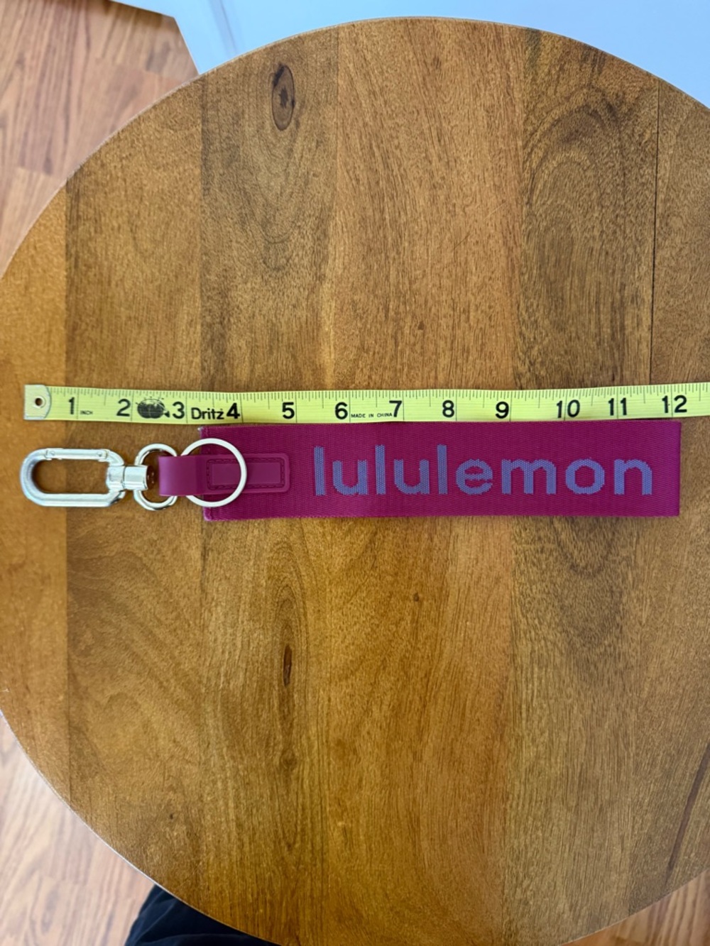 Lululemon Never Lost Keychain Wristlet in Magenta Pink with Gold Hardware - Picture 3 of 7